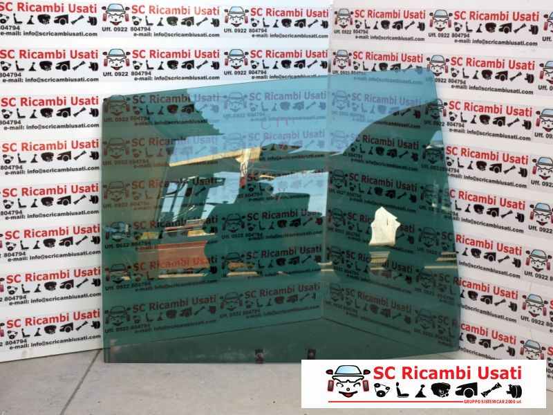 Vetro Posteriore Sinistro Citroen C8  - 04661