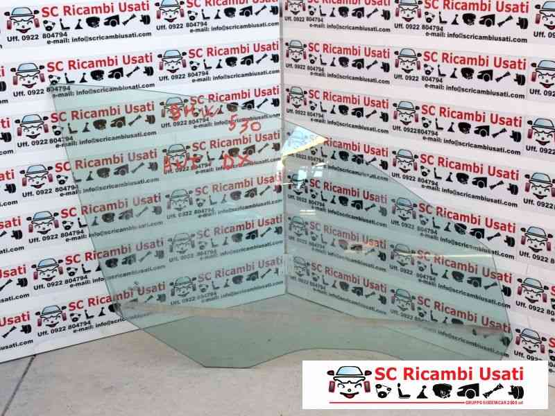 Vetro Anteriore Destro Bmw Serie 5 E60 - 04670 Vetro Anteriore Destro Bmw Serie 5 E60 - 04670