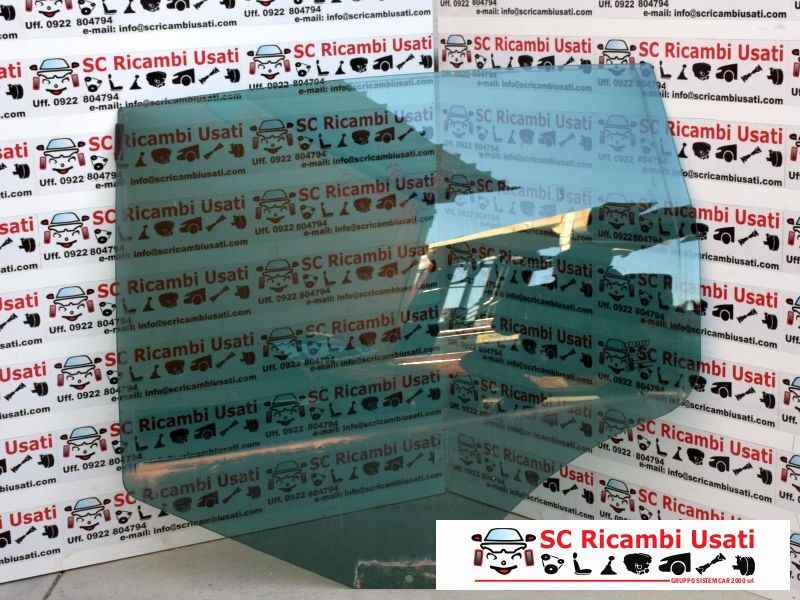 Vetro Posteriore Sinistro Fiat Croma - 04674 Vetro Posteriore Sinistro Fiat Croma - 04674