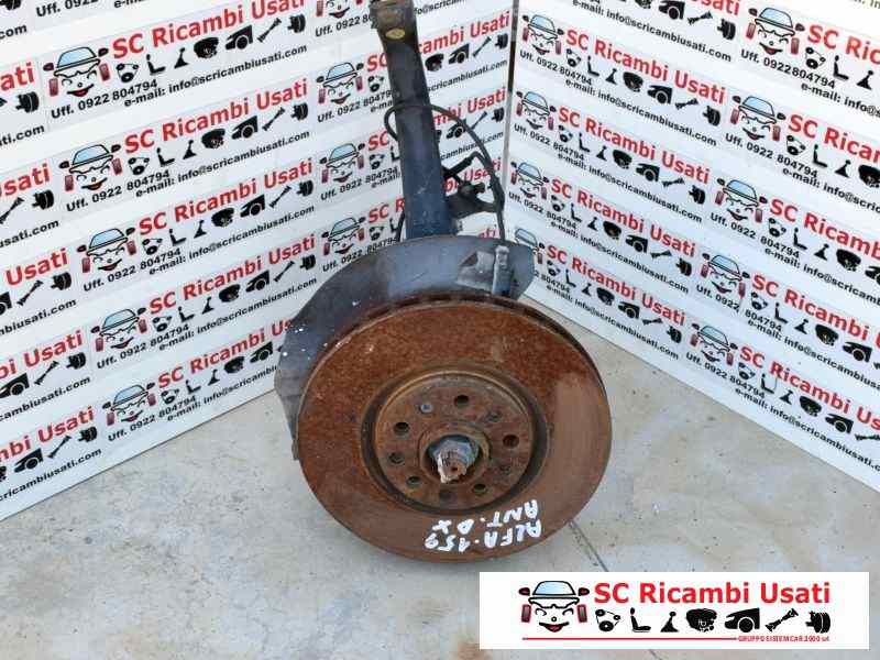 Mozzo Montante Anteriore Destro Alfa Romeo 159 - 04865 Mozzo Montante Anteriore Destro Alfa Romeo 159 - 04865