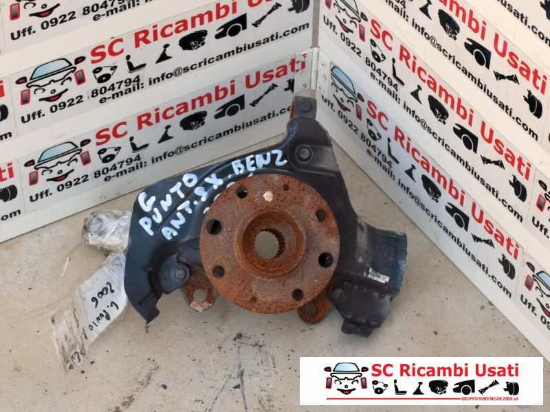 Mozzo Anteriore Sinistro Fiat Grande Punto  - 04891