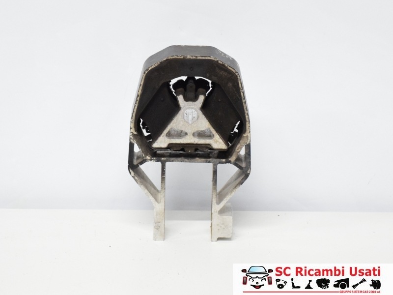 Supporto Cambio 2.0 Tdci Ford Kuga 2012 MMT6-1751001 - 05020 Supporto Cambio 2.0 Tdci Ford Kuga 2012 MMT6-1751001 - 05020