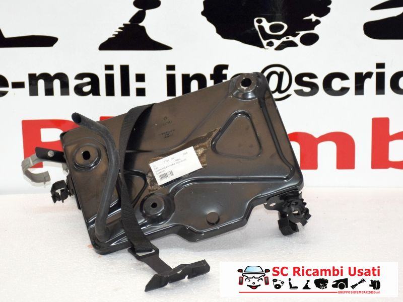 Supporto Vano Batteria Cestello Fiat 500x 2015 51980357 - 05155 Supporto Vano Batteria Cestello Fiat 500x 2015 51980357 - 05155