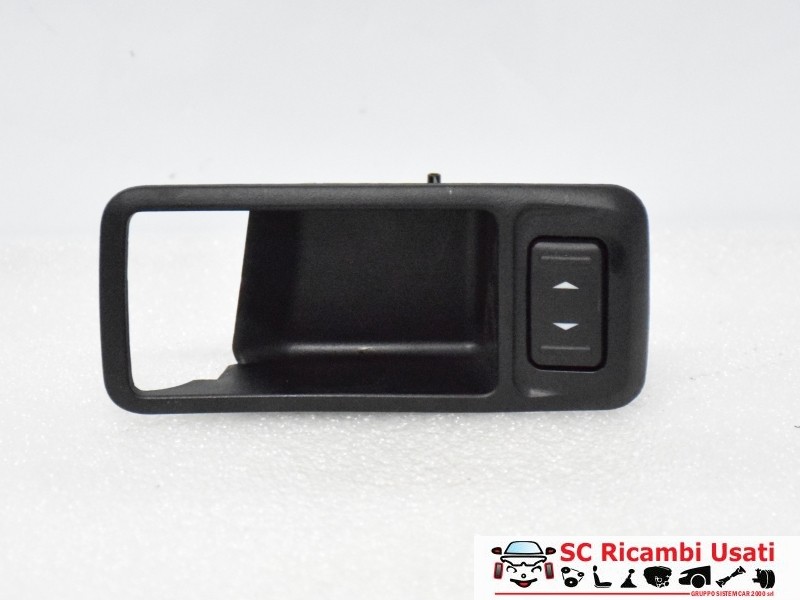 Pulsante Alzavetro Anteriore Destro Dx Ford Kuga 3M51-226A36-AFW - 05181 Pulsante Alzavetro Anteriore Destro Dx Ford Kuga 3M51-226A36-AFW - 05181