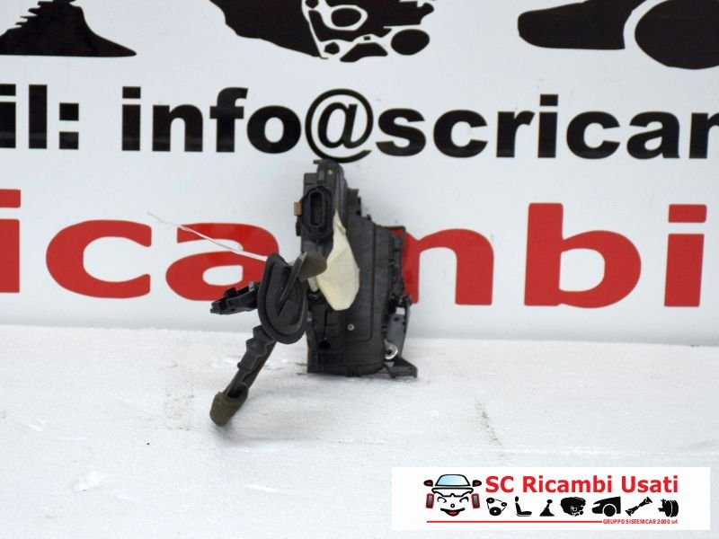 Serratura Posteriore Sinistra Renault Captur 825019935R - 05389 Serratura Posteriore Sinistra Renault Captur 825019935R - 05389