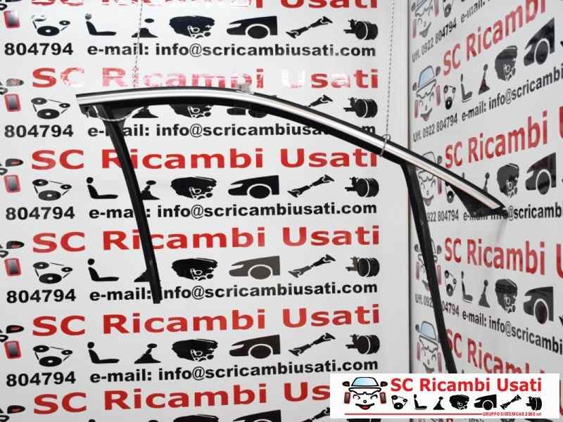 Guarnizione Porta Anteriore Destra Dx Bmw X1 F48 - 05428 Guarnizione Porta Anteriore Destra Dx Bmw X1 F48 - 05428