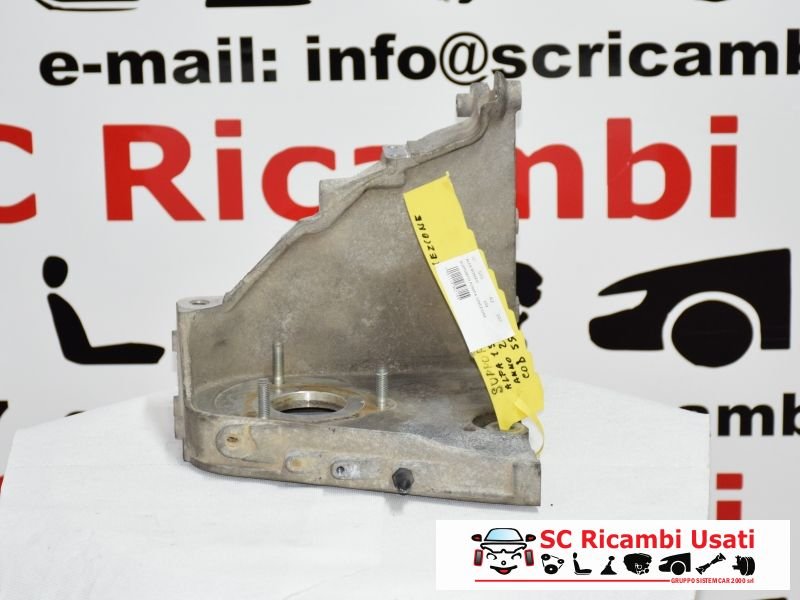 Supporto Pompa Iniezione Alfa Romeo 159 55196092 - 00555 Supporto Pompa Iniezione Alfa Romeo 159 55196092 - 00555