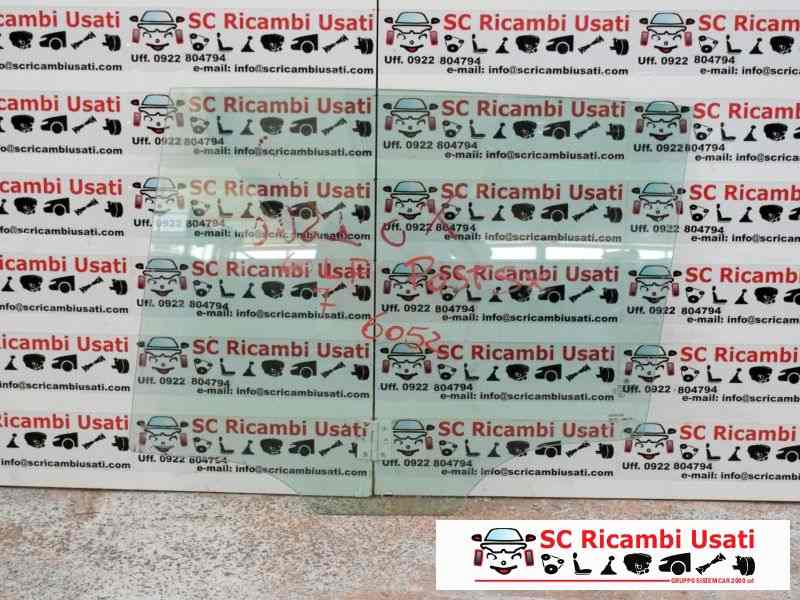 Vetro Posteriore Sinistro Volkswagen Golf 7 - 06052 Vetro Posteriore Sinistro Volkswagen Golf 7 - 06052