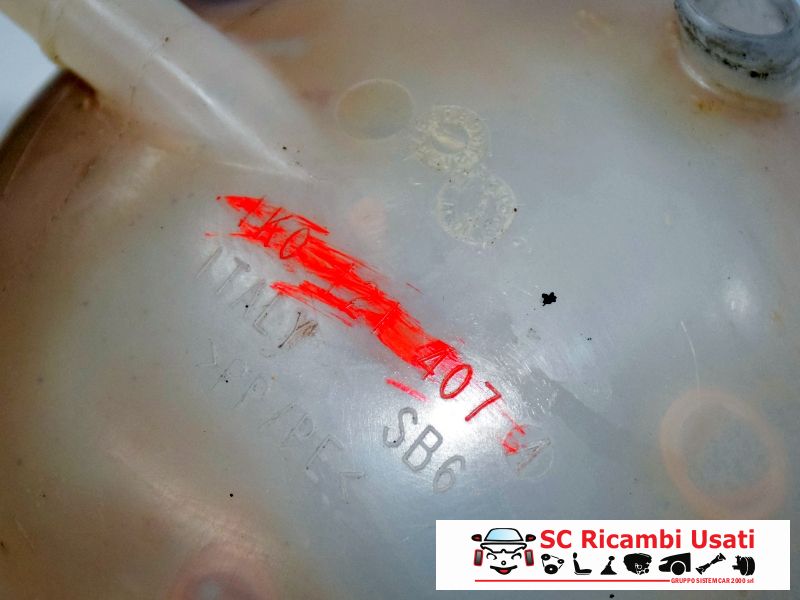 Vaschetta Radiatore Volkswagen Golf 6 1.6 Tdi 1K0121407A - 06474 Vaschetta Radiatore Volkswagen Golf 6 1.6 Tdi 1K0121407A - 06474