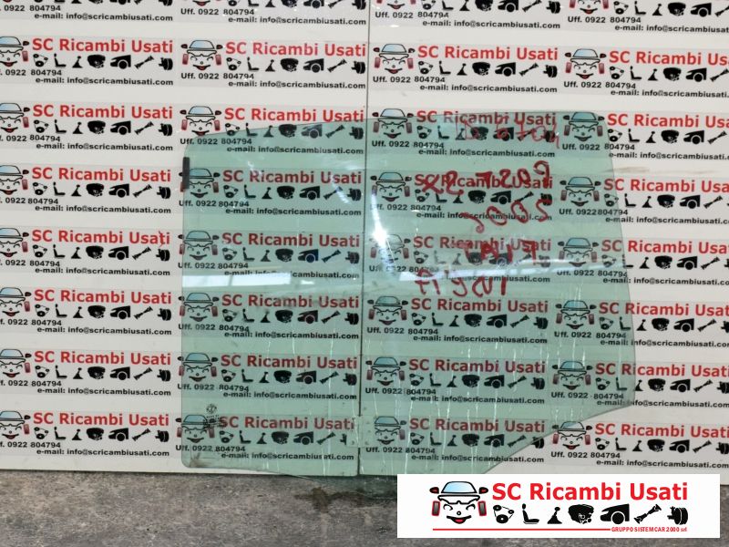 Vetro Posteriore Sinistro Fiat Idea - 06704 Vetro Posteriore Sinistro Fiat Idea - 06704