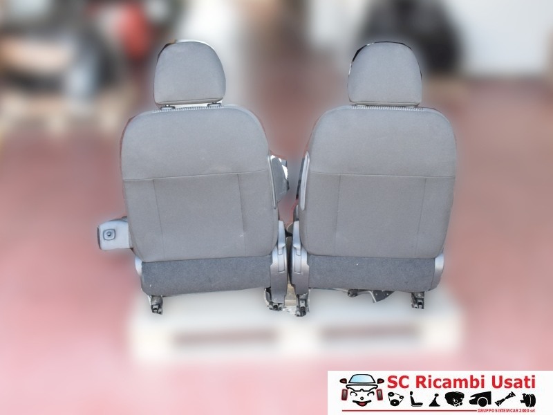 Sedili Peugeot 207 - 08883 Sedili Peugeot 207 - 08883