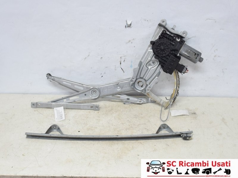 Alzavetro Anteriore Sinistro Opel Zafira 130821454 - 08901