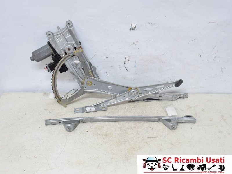 Alzavetro Anteriore Sinistro Opel Zafira 130821454 - 08901