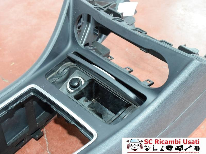 TUNNEL CONSOLLE CENTRALE MERCEDES Classe A Serie (W176) A1766800800 (12>18)