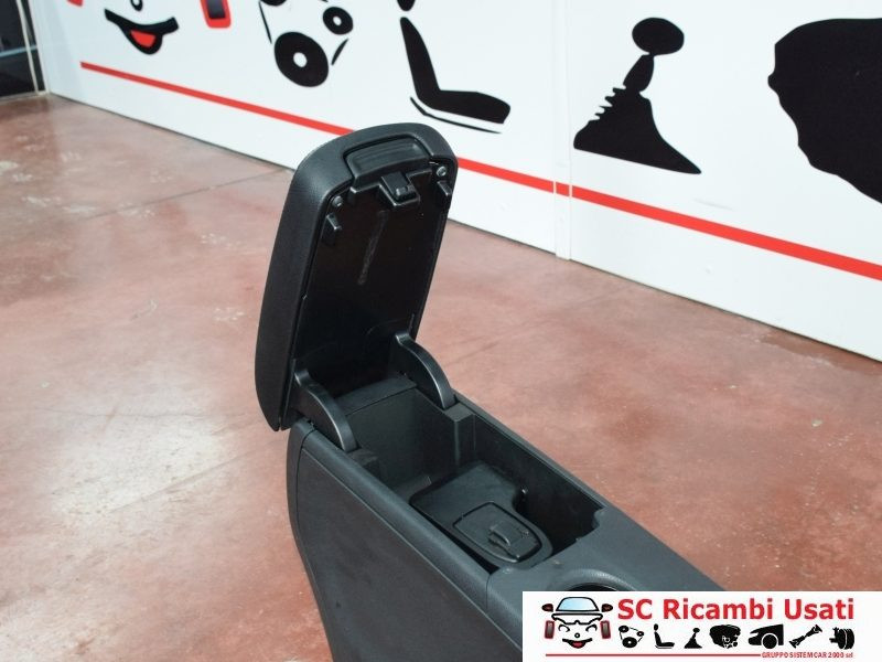 TUNNEL CONSOLLE CENTRALE MERCEDES Classe A Serie (W176) A1766800800 (12>18)