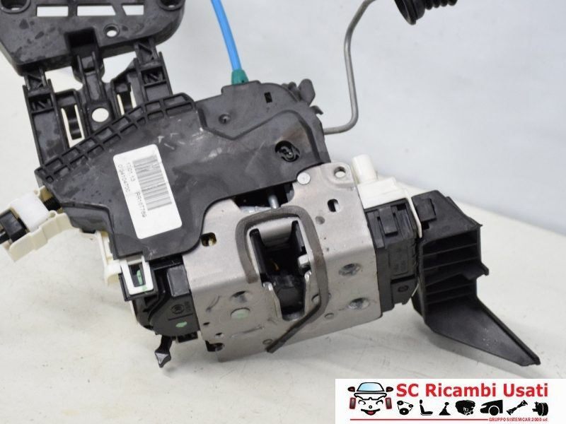 SERRATURA POSTERIORE DESTRA MERCEDES Classe A Serie (W176) A2047302835 (12>18)
