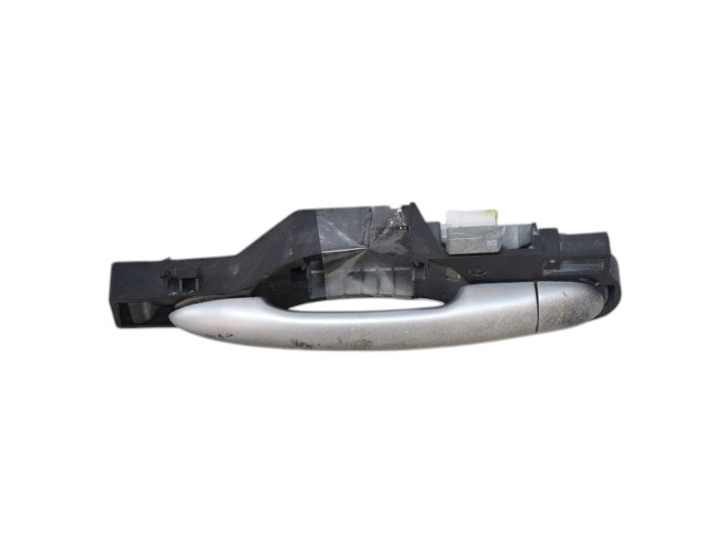MANIGLIA ESTERNA POSTERIORE DESTRA RENAULT Clio Serie Restyling 8200226526 (01>10)