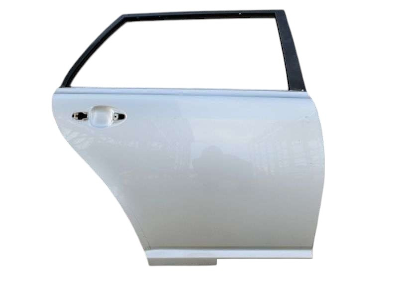 PORTIERA POSTERIORE DESTRA TOYOTA Avensis S. Wagon 2° Serie (03>08)