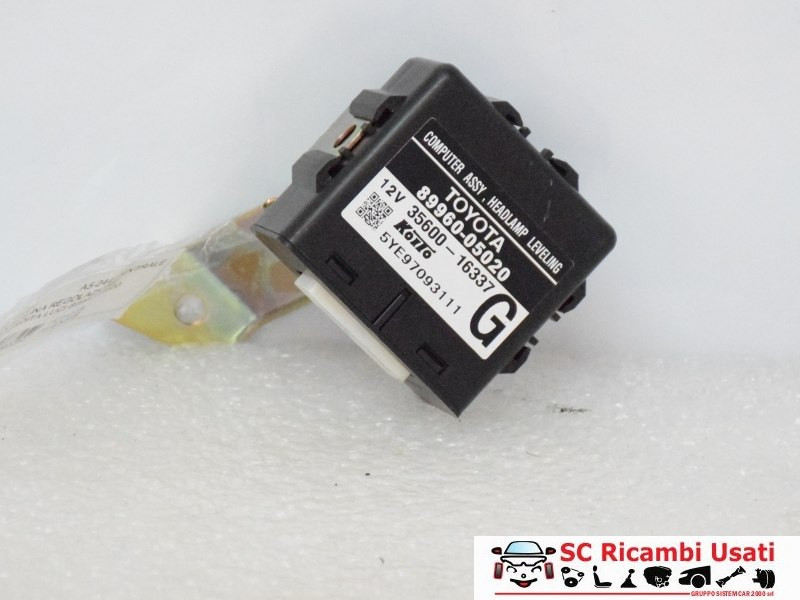 CENTRALINA LUCI TOYOTA Avensis S. Wagon 2° Serie 8996005020 (03>08)