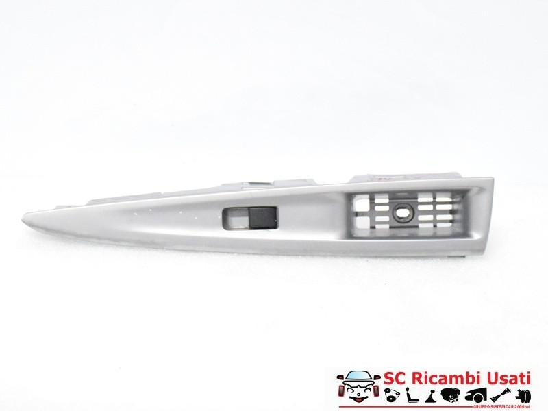 PULSANTE ALZAVETRO POSTERIORE SINISTRO MAZDA 2 Berlina 1° Serie D39766370 (03>07)