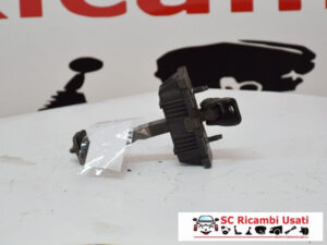 TIRANTE POSTERIORE DESTRA SINISTRA TOYOTA Avensis S. Wagon 2° Serie 6863005040 (03>08)