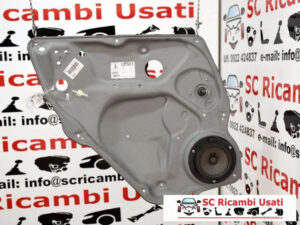 MECCANISMO ALZAVETRO POST. SX MERCEDES Classe A W169 4° Serie A1697303379 (08>)