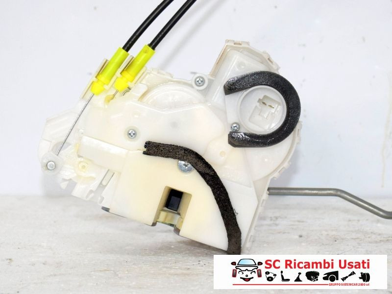 SERRATURA ANTERIORE DESTRA SUZUKI Vitara Serie 8220154P31 (15>19)