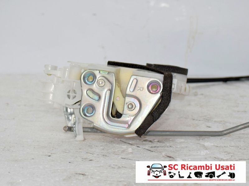 SERRATURA ANTERIORE DESTRA SUZUKI Vitara Serie 8220154P31 (15>19)