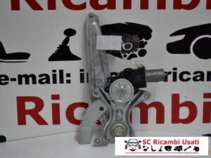 MECCANISMO ALZAVETRO POST. SX SUZUKI Vitara Serie 8356061M00 (15>19)