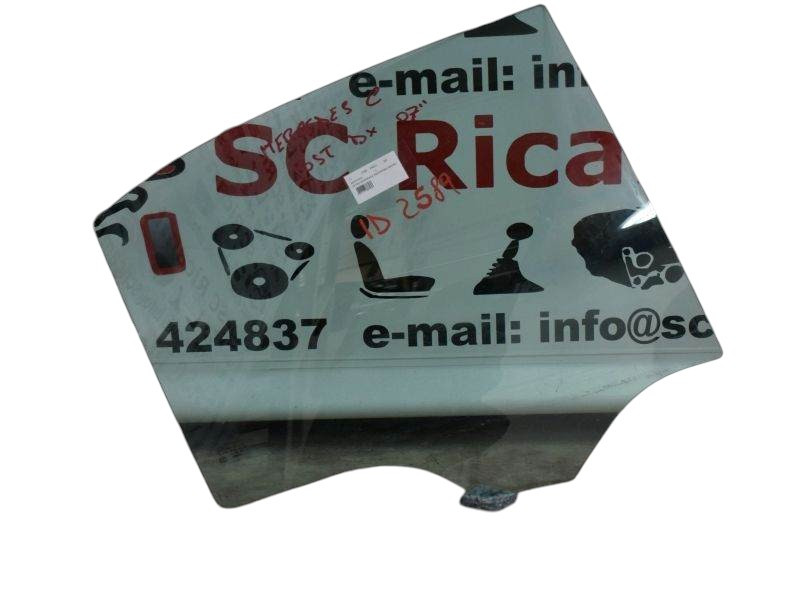VETRO SCENDENTE POSTERIORE DESTRO MERCEDES Classe C Berlina W203 2° Serie (04>07)