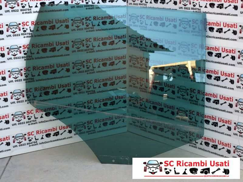 VETRO SCENDENTE POSTERIORE DESTRO FIAT Croma 3° Serie (07>)