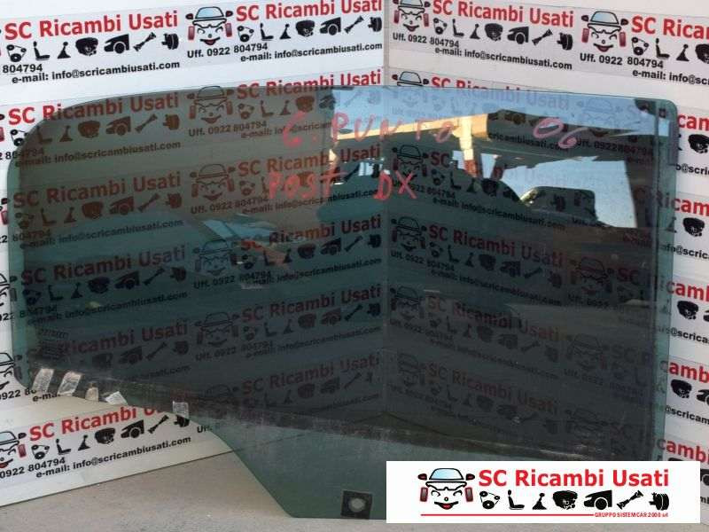 VETRO SCENDENTE POSTERIORE DESTRO FIAT Grande Punto 1° Serie (05>08)