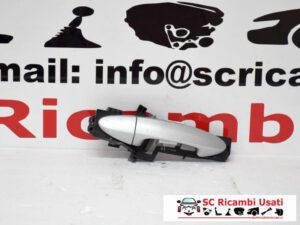 MANIGLIA ESTERNA ANTERIORE DESTRA FORD Fiesta 6° Serie 8A61A224A36 (08>17)