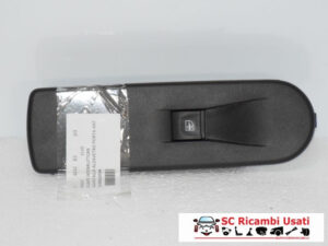 809602454R 809602454R PULSANTE ALZAVETRO ANTERIORE DX RENAULT Clio Serie IV diesel