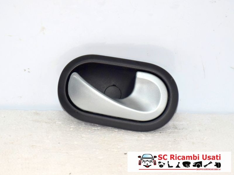 MANIGLIA INTERNA ANTERIORE DESTRA RENAULT Clio Serie Restyling 8200730863 (01>10)