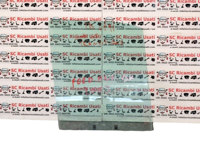 VETRO SCENDENTE ANTERIORE DESTRO FORD Transit Connect 1° Serie (02>06)