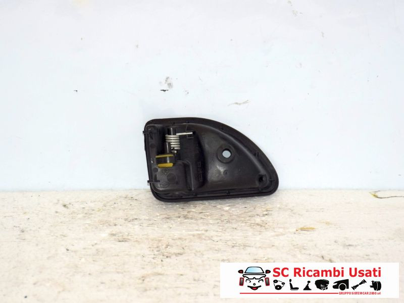 MANIGLIA INTERNA ANTERIORE DESTRA RENAULT Kangoo 3° Serie 8200247803 (03>07)