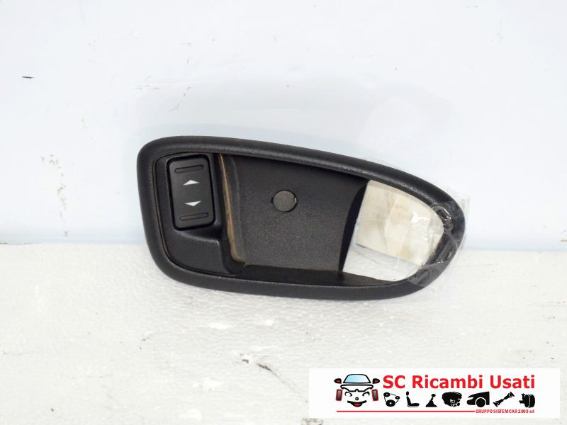 6M2T14529AD 6M2T14529AD PULSANTE ALZAVETRO ANTERIORE DX FORD S - Max Serie diesel