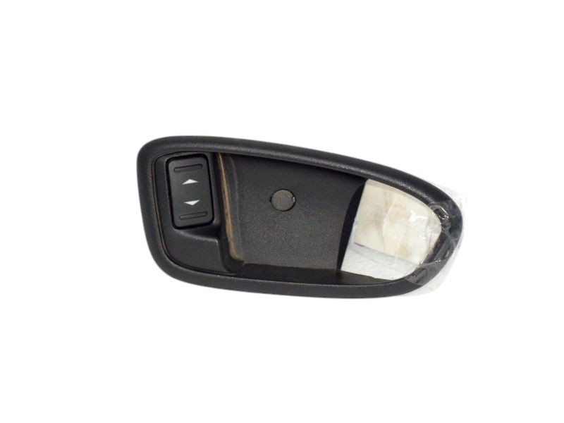 6M2T14529AD 6M2T14529AD PULSANTE ALZAVETRO ANTERIORE DX FORD S - Max Serie diesel