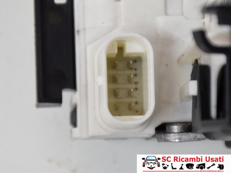 Serratura Posteriore Sinistra Classe B A2047303535 - 11646