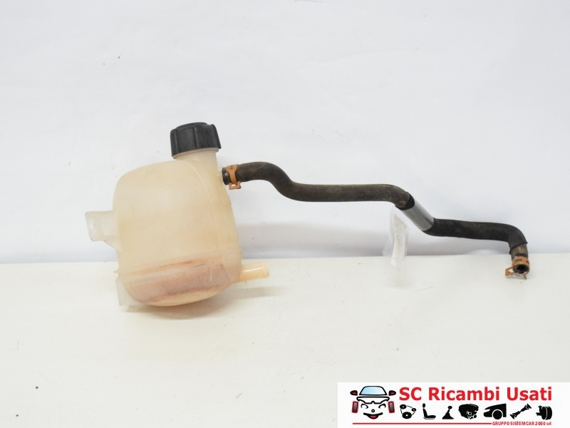 Vaschetta Liquido Radiatore 1.5 Dci Dacia Duster 8200766826 - 11831
