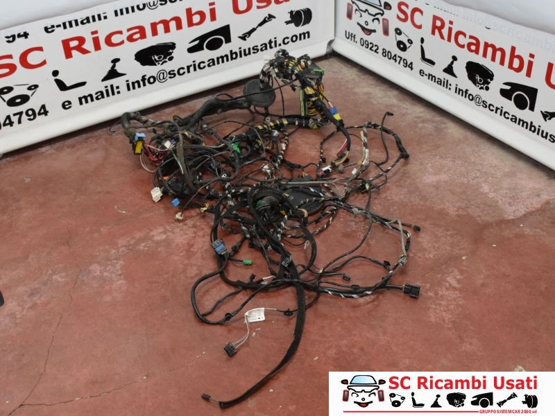 Cablaggio Abitacolo 1.5 Dci 79kw Dacia Duster 2011 8200293241 - 11850