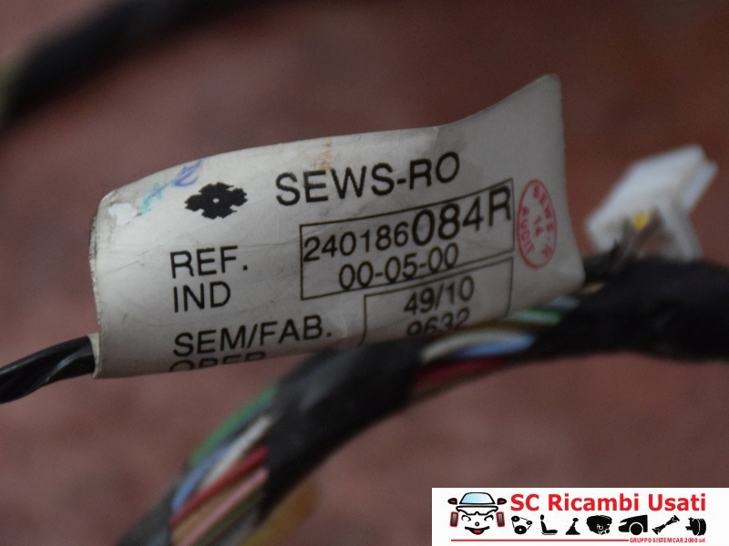 Cablaggio Abitacolo 1.5 Dci 79kw Dacia Duster 2011 8200293241 - 11850