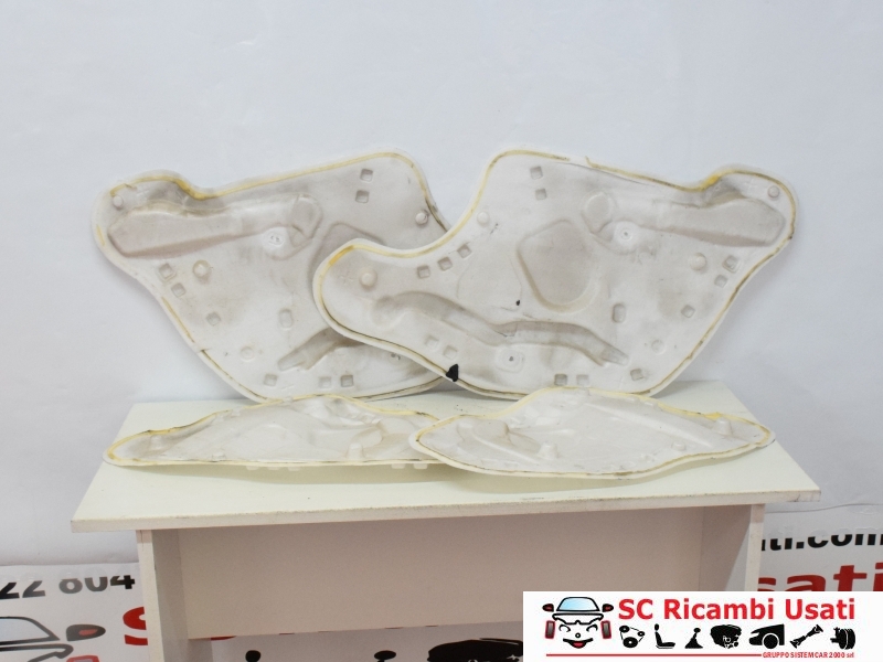 Kit Rivestimento Interno Porte Citroen C3 5 Porte - 12132 Kit Rivestimento Interno Porte Citroen C3 5 Porte - 12132