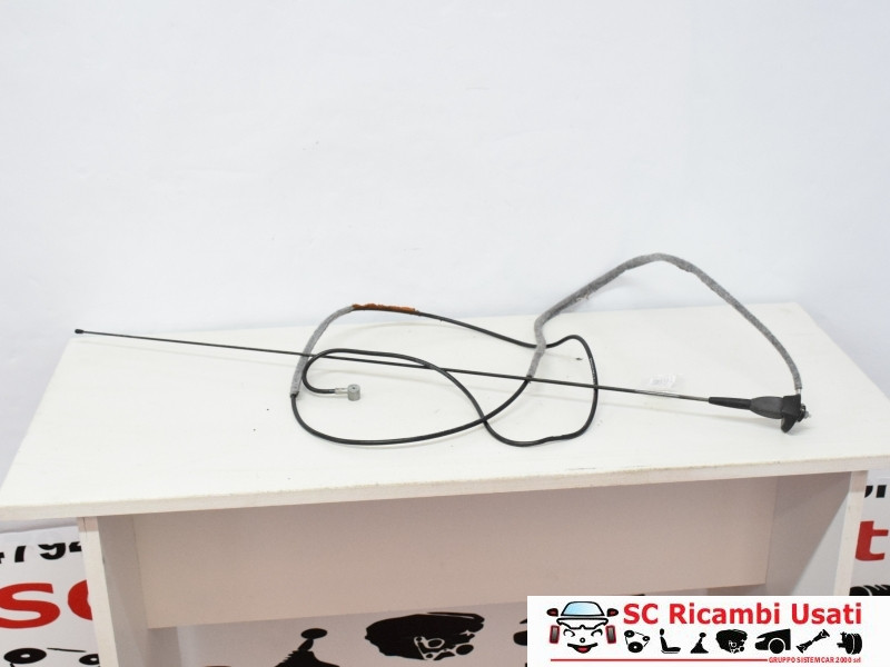 ANTENNA AUTORADIO DACIA Duster 1° Serie 8200684863 (10>17)