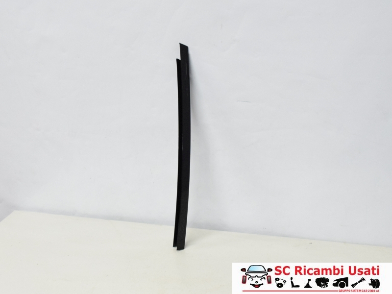 Profilo Finestrino Posteriore Mercedes Classe C A2047300919 - 12793