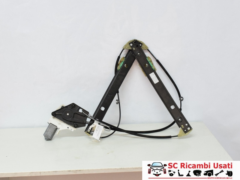 MOTORINO ALZAVETRO ANTERIORE DESTRA AUDI A1 Sportback (8XA) 8K0959802C (11>14)