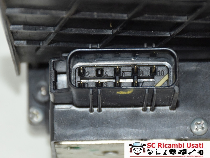 SERRATURA ANTERIORE DESTRA FORD Fiesta 4° Serie 2S61A219A64 (02>05)