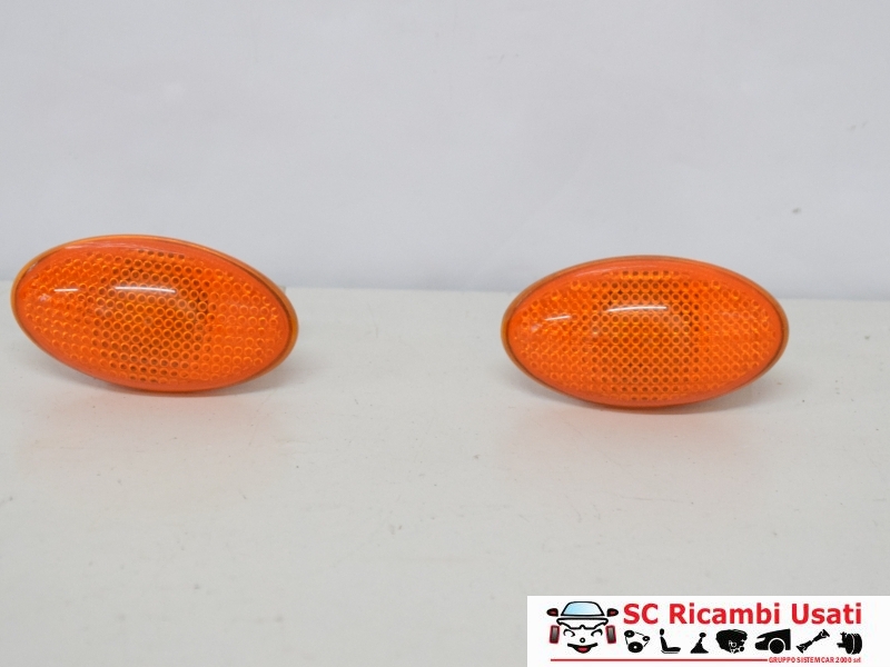 Kit Fanalino Luce Freccia Laterale Mini Cooper R56 63137166014 - 12878 Kit Fanalino Luce Freccia Laterale Mini Cooper R56 63137166014 - 12878