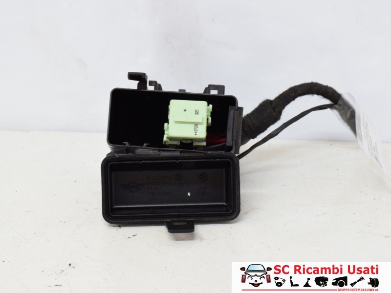 Supporto Scatola Fusibili Mini Cooper R56 61142755704 - 13337 Supporto Scatola Fusibili Mini Cooper R56 61142755704 - 13337